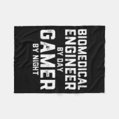Biomedical Engineer By Day Gamer By Night Bio Med  フリースブランケット (正面(横))