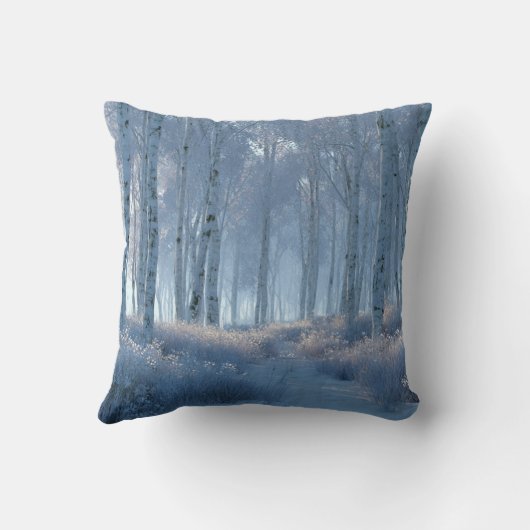 Birch Radiant Snow Forest クッション (裏面)