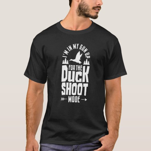 Bird And Waterfowl Hunter For Duck Hunting   Tシャツ (正面)