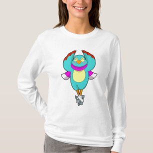 Bird at Iceスケートで滑るwith Ice skates.PNG Tシャツ