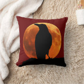 Birds - Reversible Moon and Black Raven  クッション (ブランケット)