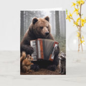 Birthday Bear Playing the Accordion カード (黄色い花)
