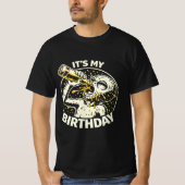 Birthday Beer Chugging Alien Tシャツ (正面)