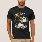 Birthday Beer Chugging Panda  Tシャツ (正面)