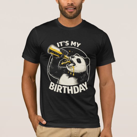 Birthday Beer Chugging Panda  Tシャツ (正面)