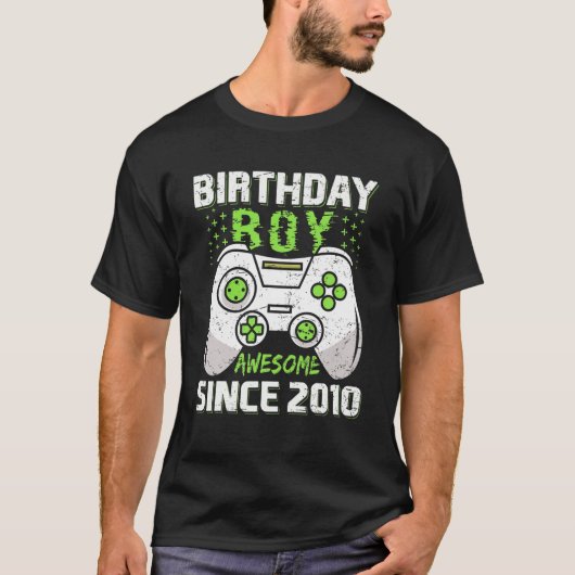 Birthday Boy Awesome Since 2010 Video Game Lover C Tシャツ (正面)