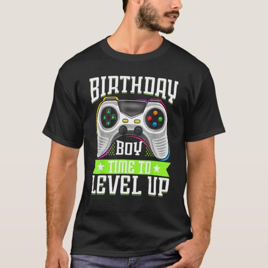 Birthday Boy Time To Level Up Video Game Birthday  Tシャツ (正面)