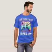 Birthday Boyime to Level Up Video Game Birthday Pa Tシャツ (正面フル)