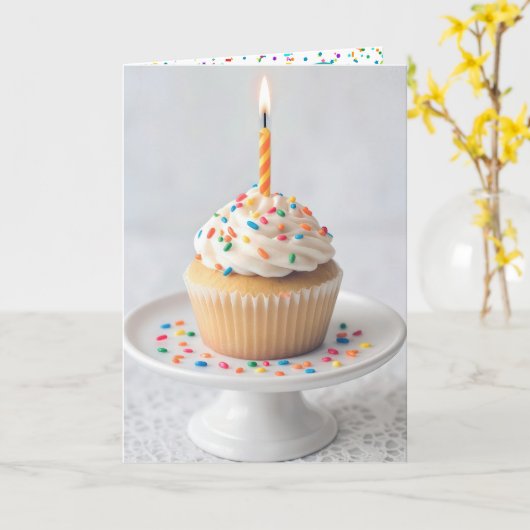 Birthday Cupcake with a Candle カード (黄色い花)