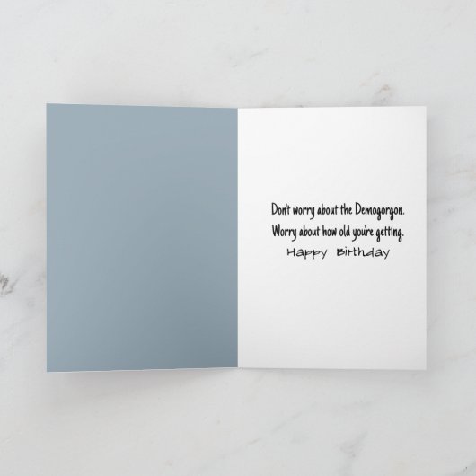 Birthday Demogorgon Creatures Around a Campfire カード (内部)