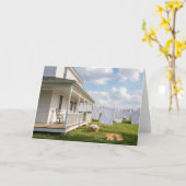 Birthday Farmhouse with Clothesline and Dog カード (黄色い花)