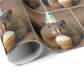 Birthday Groundhog with a Cupcake ラッピングペーパー (ロールコーナー)