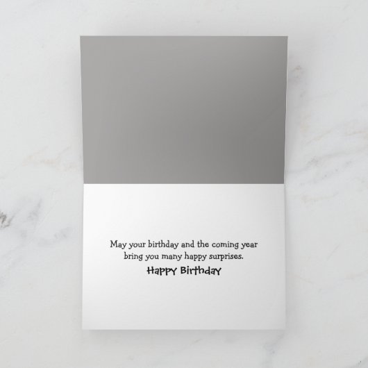 Birthday Hermit Crab Reading a Message on a Beach カード (内部)