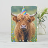 Birthday Highland Cow with Party Hat 招待状 (スタンド正面)