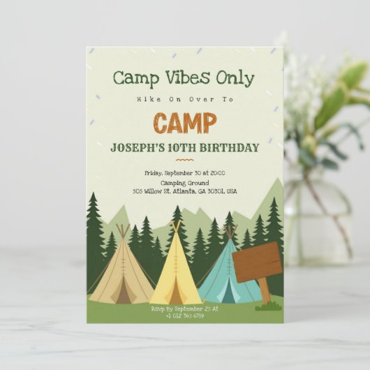 Birthday Invitation with a camping vibe  招待状 (スタンド正面)