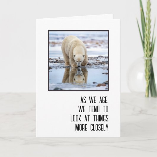 Birthday Polar Bear Looking at its Reflection カード (正面)
