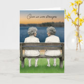 Birthday Two Old Ladies On A Bench カード (黄色い花)