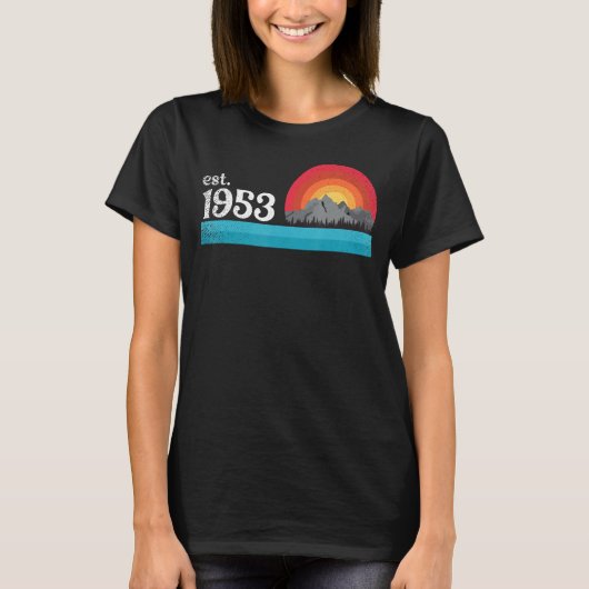 Birthyear 1953 retro and vintage designed tシャツ (正面)