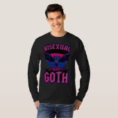 Bisexual And Goth Gothic Emo Bat Pride LGBTQ Hallo Tシャツ (正面フル)
