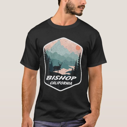 Bishop California CA Mountains Hike Hikingお土産 Tシャツ (正面)
