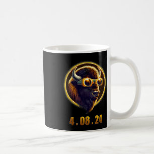 Bison BuffaloがGles 2024 Eclipseを着太陽のている コーヒーマグカップ