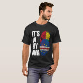 Bissau Guinean And Cabo Verdean Mix DNA Flag Herit Tシャツ (正面フル)