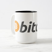 Bitcoinのロゴ ツートーンマグカップ (正面左)