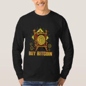 Bitcoin 買 King Btc Cryptocurrency Blockchain Cry Tシャツ (正面)