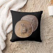 Bitcoin metallic made of copper. M1 クッション (ブランケット)