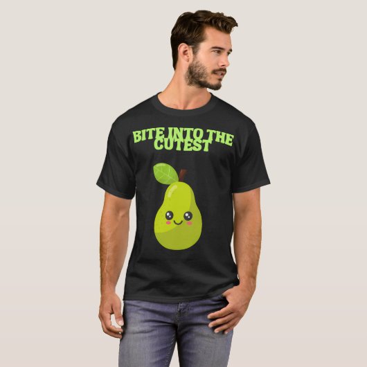 Bite Into The Cutest-Kawaii Pear-Classic Version Tシャツ (正面フル)