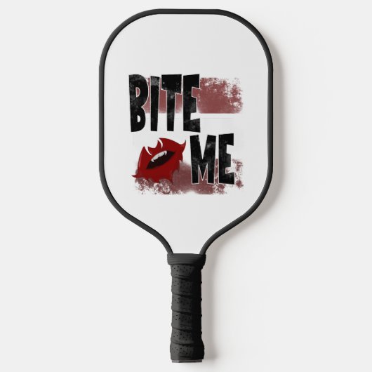 Bite me -カッコいい引用文 – ハロウィーン – こうもり ピックルボールラケット (正面)