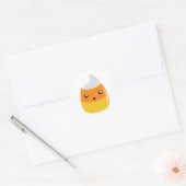 Bitten Candy Corn Emojiスタンプ ラウンドシール (封筒)