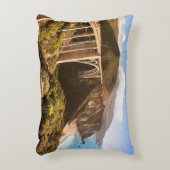 Bixby橋、大きいSur、カリフォルニア、米国 アクセントクッション (正面(垂直))