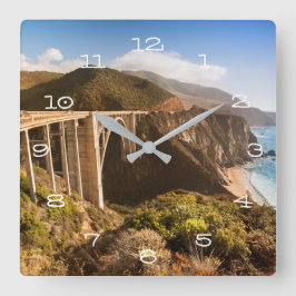 Bixby Bridge, Big Sur，カリフォルニア州，アメリカ スクエア壁時計