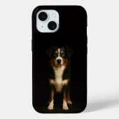 Black 4 Luxe iPhone 15 Case, Aussie Shepherd Case-Mate iPhoneケース (裏面)
