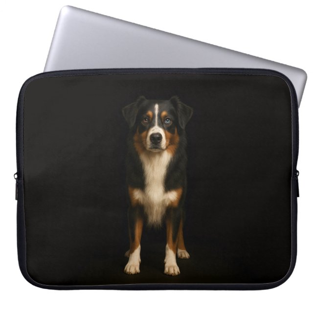 Black 4 Luxe Laptop Sleeve, Aussie Shepherd Dog ラップトップスリーブ (正面)