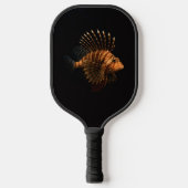 Black 4 Luxe Pickleball Paddle, Red Lionfish ピックルボールラケット (正面)
