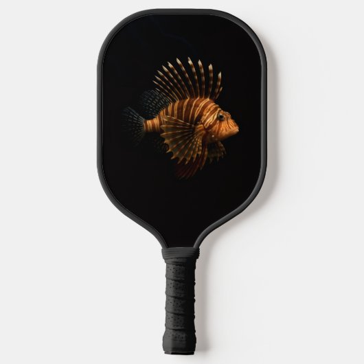 Black 4 Luxe Pickleball Paddle, Red Lionfish ピックルボールラケット (裏面)
