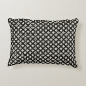 Black and Beige Accent Pillow アクセントクッション (裏面)