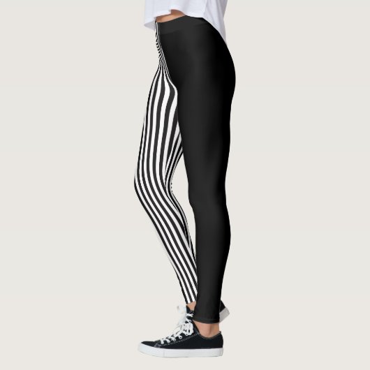 Black And Black & White Stripes Pattern レギンス (左)