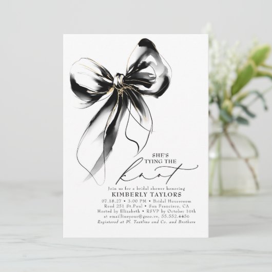 Black and Gold Bow Elegant Whimsical Bridal Shower 招待状 (スタンド正面)
