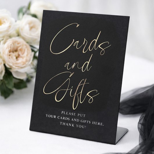 Black and Gold Cards and Gifts Bridal Shower 台座サイン