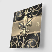 Black and Gold Filigree Swirls Fleur de Lis スクエア壁時計 (傾斜)