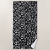 Black And Gray Retro Floral Art Seamless Pattern ビーチタオル (正面)