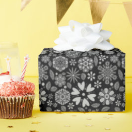 Black And Gray Retro Floral Art Seamless Pattern ラッピングペーパー