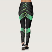 Black and green zigzag/chevron design leggings レギンス (裏面)
