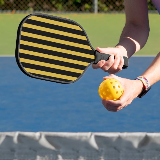 Black and Metallic Gold Striped Pickleball Paddle ピックルボールラケット (インサイチュ)
