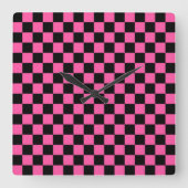 Black and pink checkerboard pattern スクエア壁時計 (正面)