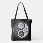 Black and Silver Floral Yin Yang トートバッグ (裏面)