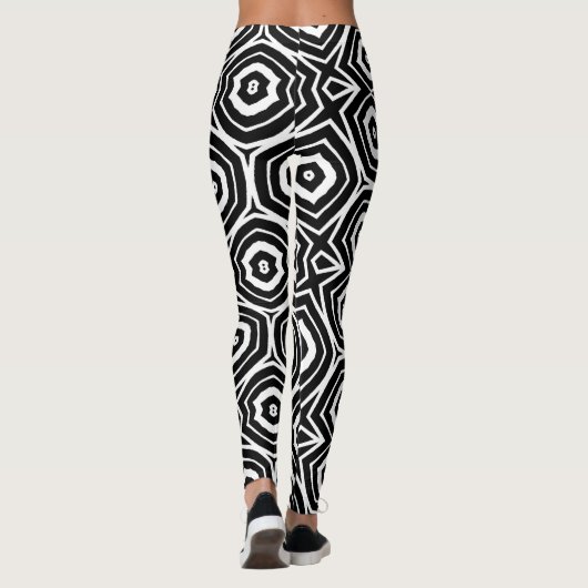 Black and White Abstract Geometric Pattern レギンス (裏面)